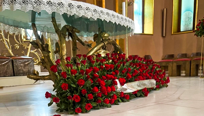 Sanktuarium św. Rity tonie w różach od polskich czcicieli!